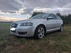 Grau Gebraucht 2006 Audi A3 Limousine | 3.200 € (Fairer Preis)
