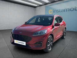 Rot Gebraucht 2021 Ford Kuga ST-Line X SUV | 26.499 € (Etwas zu teuer)