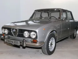 Silber Gebraucht 1971 Alfa Romeo 2000 Limousine | 22.900 €