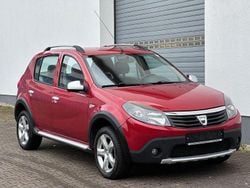 Rot Gebraucht 2012 Dacia Sandero Stepway Kleinwagen | 3.990 € (Guter Preis)