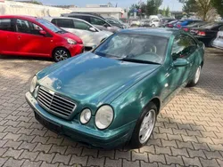 Grün Gebraucht 1998 Mercedes CLK320 Coupé | 2.450 € (Fairer Preis)