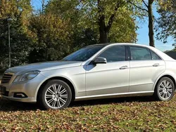 Silber Gebraucht 2010 Mercedes E350 Limousine | 18.800 € (Teuer)