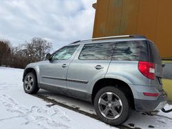 Grau Gebraucht 2016 Skoda Yeti Ambition SUV | 16.200 € (Teuer)