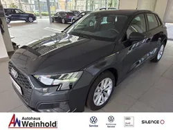 Grau Neu 2024 Audi A3 Sportback Limousine | 33.590 € (Guter Preis)