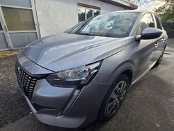 Gris artense Gebraucht 2020 Peugeot 208 Active Kleinwagen | 11.890 € (Etwas zu teuer)