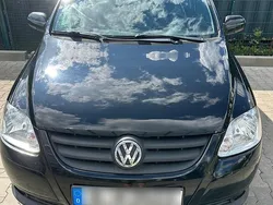 Schwarz Gebraucht 2010 VW Fox Kleinwagen | 1.550 € (Fairer Preis)