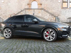 Schwarz Gebraucht 2023 Audi RS Q8 Sport SUV | 109.500 €
