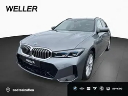 Skyscraper grau (grau) Gebraucht 2024 BMW 320 M Sport Kombi | 41.875 € (Fairer Preis)