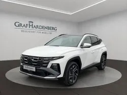 Atlas white / sol Gebraucht 2025 Hyundai Tucson Prime SUV | 38.990 € (Guter Preis)
