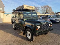 Grün Gebraucht 2002 Land Rover Defender SUV | 25.900 €