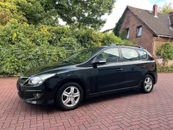 Schwarz Gebraucht 2012 Hyundai i30 Kombi | 1.250 € (Superpreis)