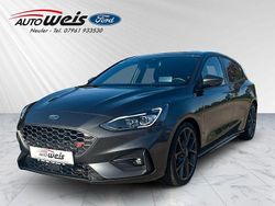 Grau Gebraucht 2022 Ford Focus ST Limousine | 28.900 € (Fairer Preis)