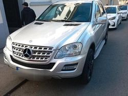 Silber Gebraucht 2011 Mercedes ML350 SUV | 14.900 € (Superpreis)