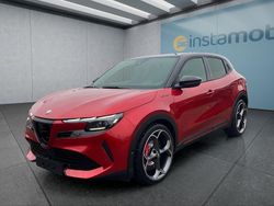 Rot Neu 2025 Alfa Romeo Junior SUV | 44.749 € (Fairer Preis)