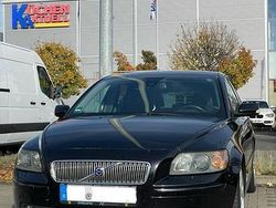 Schwarz Gebraucht 2005 Volvo V50 Momentum Kombi | 5.000 € (Fairer Preis)