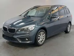 Grau Gebraucht 2016 BMW 216 Active Tourer Van / Kleinbus | 9.999 € (Etwas zu teuer)