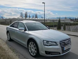 Silber Gebraucht 2010 Audi A8 Limousine | 18.790 €