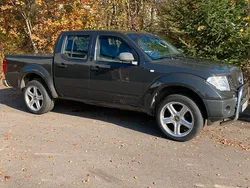 Grau Gebraucht 2006 Nissan Navara Abholung | 6.600 € (Fairer Preis)