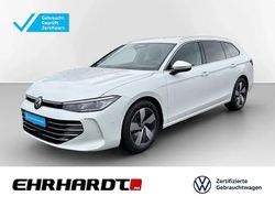Weiß Gebraucht 2025 VW Passat Elegance Kombi | 38.490 € (Guter Preis)
