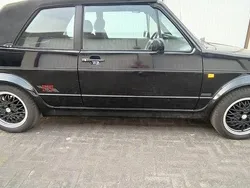 Schwarz Gebraucht 1993 VW Golf Cabriolet Sportline Cabrio | 14.650 €