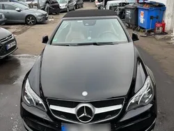 Schwarz Gebraucht 2013 Mercedes E250 AMG line Cabrio | 17.550 €