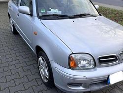 Gebraucht 2001 Nissan Micra Comfort Limousine | 2.100 € (Etwas zu teuer)
