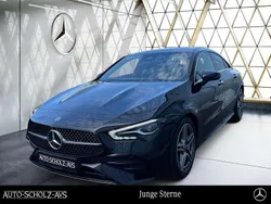 Kosmosschwarz metallic Gebraucht 2024 Mercedes CLA200 AMG Coupé | 34.890 € (Guter Preis)