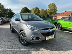 Grau Gebraucht 2014 Hyundai ix35 Comfort SUV | 10.950 € (Fairer Preis)