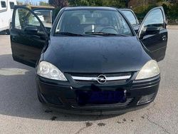 Schwarz Gebraucht 2006 Opel Corsa Kleinwagen | 2.111 € (Etwas zu teuer)