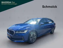 Atlantikblau Gebraucht 2024 Skoda Superb Selection Kombi | 41.490 €