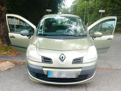 Grün Gebraucht 2008 Renault Modus Van / Kleinbus | 2.300 € (Etwas zu teuer)