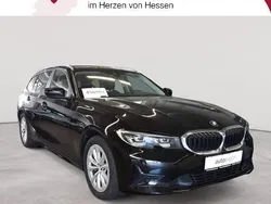Schwarz Gebraucht 2021 BMW 330e Advantage Kombi | 21.789 € (Fairer Preis)