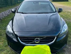 Schwarz Gebraucht 2014 Volvo V40 Kombi | 10.999 € (Fairer Preis)