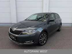Grau Gebraucht 2018 Skoda Rapid Drive Limousine | 11.190 € (Fairer Preis)