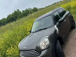 Grau Gebraucht 2012 Mini Cooper D Countryman SUV | 11.111 € (Etwas zu teuer)