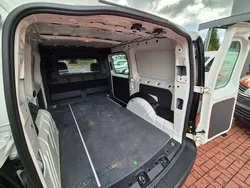 Weiß Gebraucht 2021 VW Caddy Maxi Van / Kleinbus | 21.700 € (Fairer Preis)