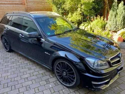 Schwarz Gebraucht 2012 Mercedes C63 AMG AMG Kombi | 48.700 € (Teuer)