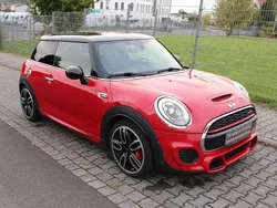 Rot Gebraucht 2017 Mini John Cooper Works Sport Kleinwagen | 22.900 € (Guter Preis)