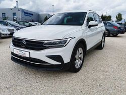 Weiß Gebraucht 2023 VW Tiguan Move SUV | 27.480 € (Fairer Preis)