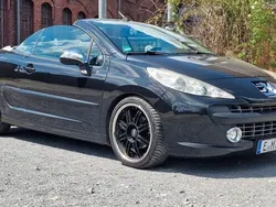 Schwarz Gebraucht 2009 Peugeot 207 CC Roland Garros Cabrio | 2.500 € (Guter Preis)