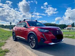 Rot Gebraucht 2022 Peugeot e-2008 Allure SUV | 17.990 € (Guter Preis)