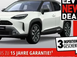2pu platinweiss metallic Neu 2025 Toyota Yaris Cross Plus SUV | 31.629 €