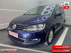 Blau Gebraucht 2017 VW Sharan Comfortline Van / Kleinbus | 18.790 € (Guter Preis)