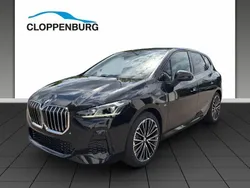 Saphirschwarz Neu 2025 BMW 223 Active Tourer M Sport Van / Kleinbus | 52.990 € (Etwas zu teuer)