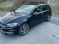 Schwarz Gebraucht 2018 VW Golf VII Comfortline Limousine | 14.700 € (Fairer Preis)