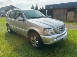 Silber Gebraucht 2004 Mercedes ML270 SUV | 4.499 €