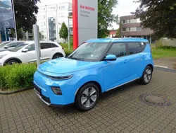 Blau Gebraucht 2023 Kia Soul EV Inspiration SUV | 27.890 € (Superpreis)