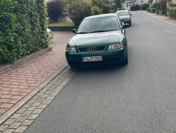 Grün Gebraucht 1997 Audi A3 Limousine | 1.898 € (Fairer Preis)