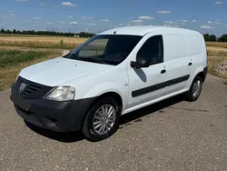 Weiß Gebraucht 2010 Dacia Logan Limousine | 3.200 € (Fairer Preis)