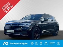 Grenadillschwarz metallic Gebraucht 2023 VW Touareg R-line SUV | 60.790 € (Superpreis)